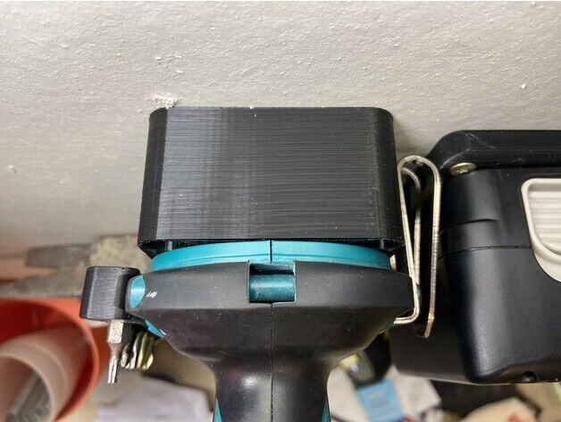 Wandhalterungen für einen Makita 18V Akkuschrauber mit Clip oder ohne Clip